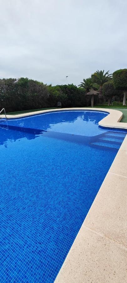 Appartement Parque Aromatico Con Dos Piscinas à Torrevieja Extérieur photo